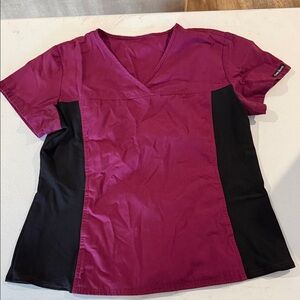 Cherokee Flex scrub top